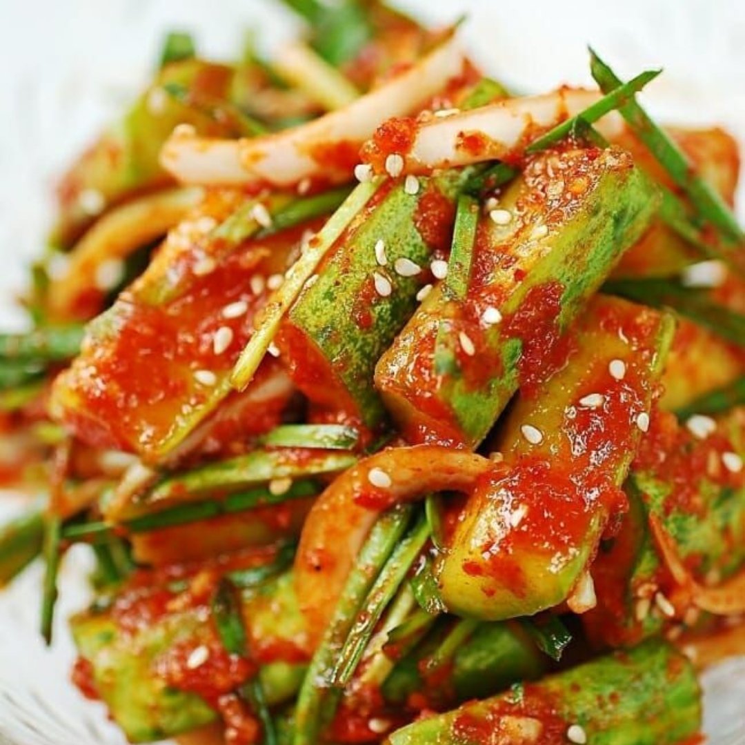 Oi Kimchi (오이김치) – Refreshing Cucumber Kimchi